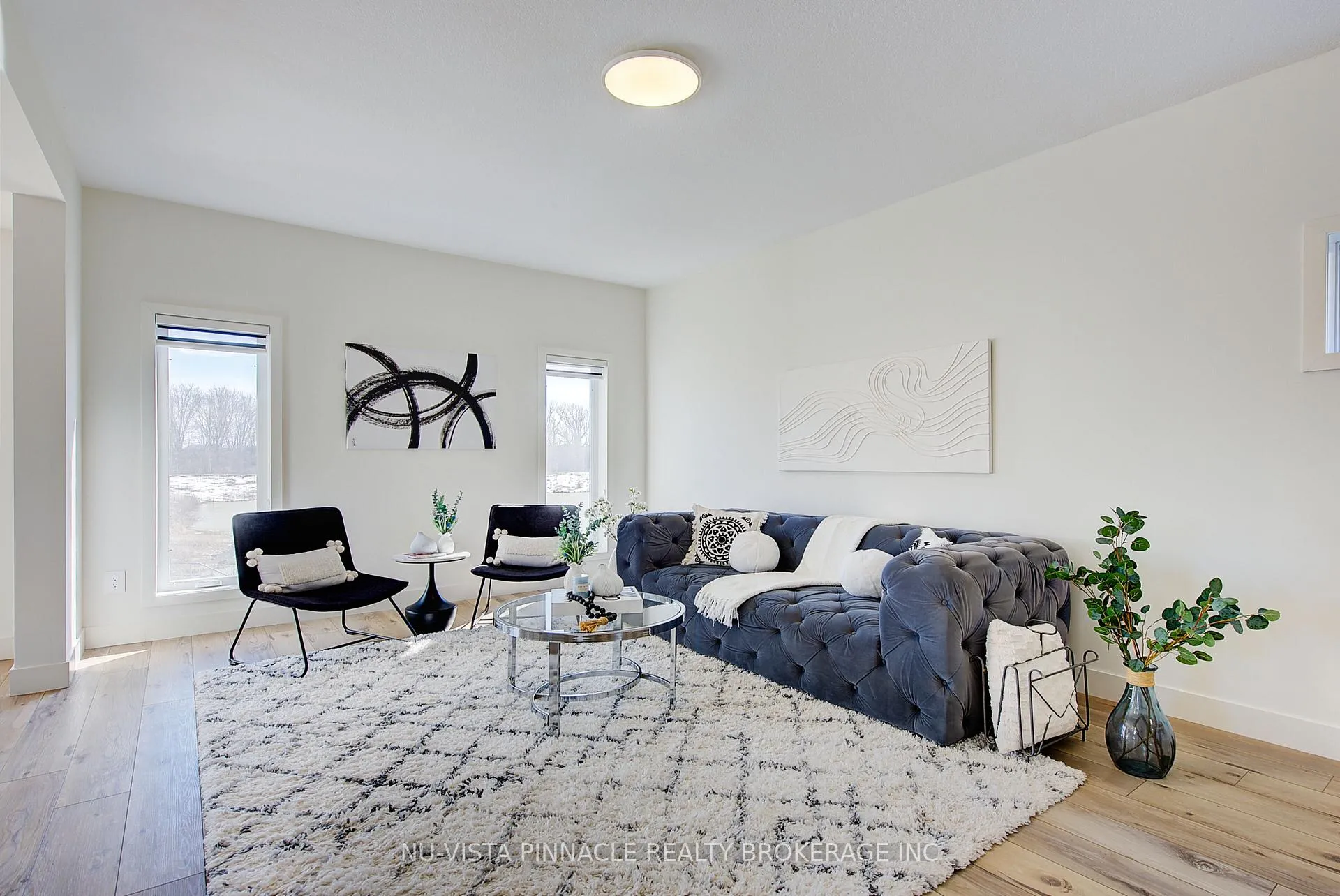 Photo 9 of 1377 Twilite Boulevard, London, North S — HOMEH