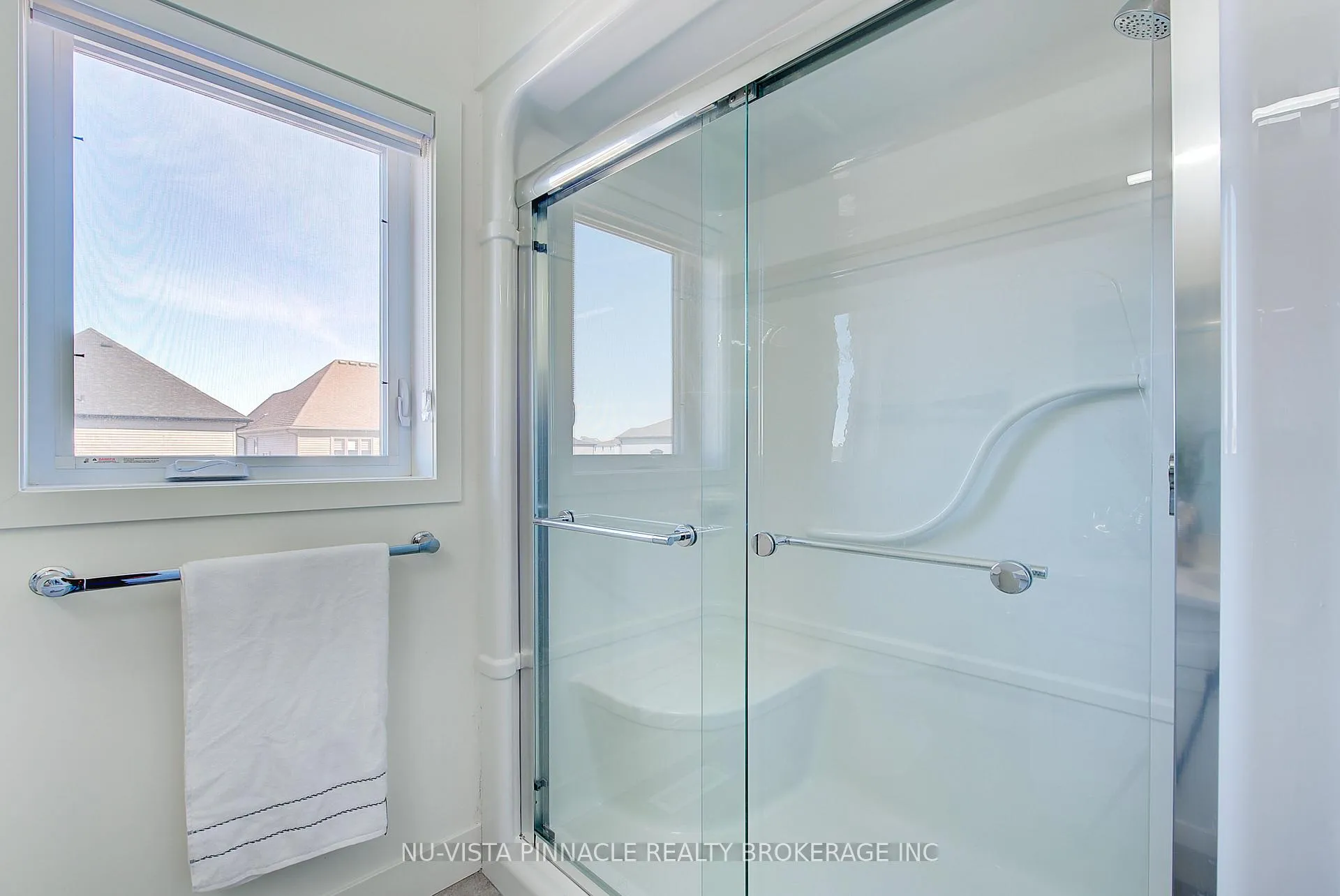 Photo 28 of 1377 Twilite Boulevard, London, North S — HOMEH