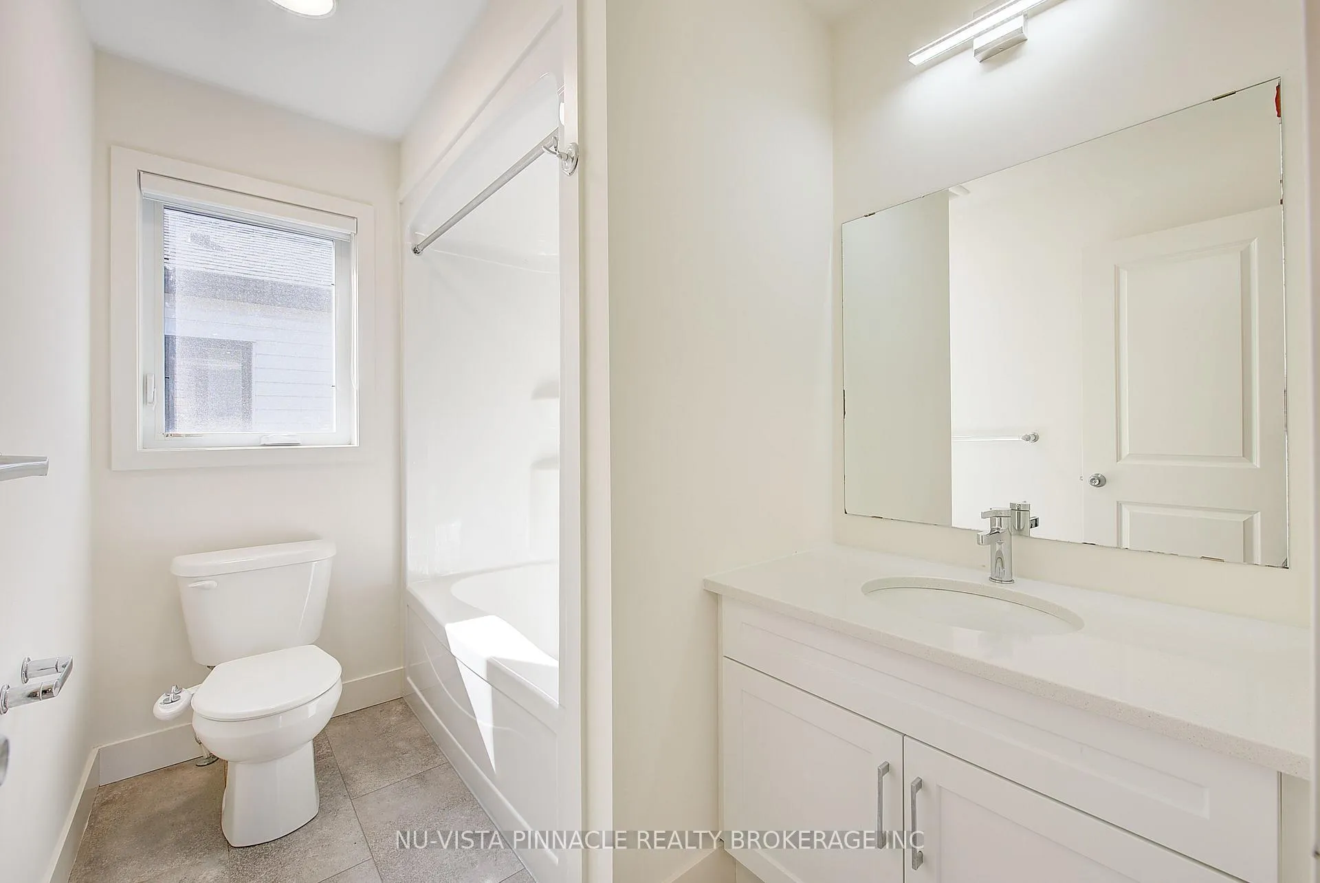 Photo 32 of 1377 Twilite Boulevard, London, North S — HOMEH