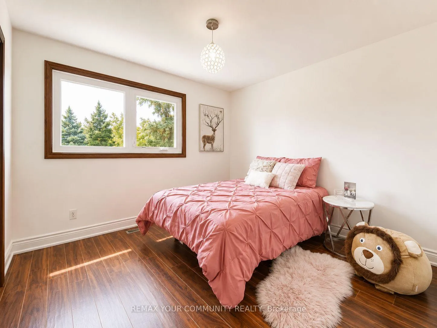 Photo 9 of 126 Simonston Boulevard, Markham, German Mills — HOMEH