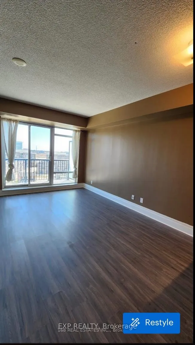 Photo 6 of Unit 1008, 151 Upper Duke Crescent, Markham, Unionville — HOMEH