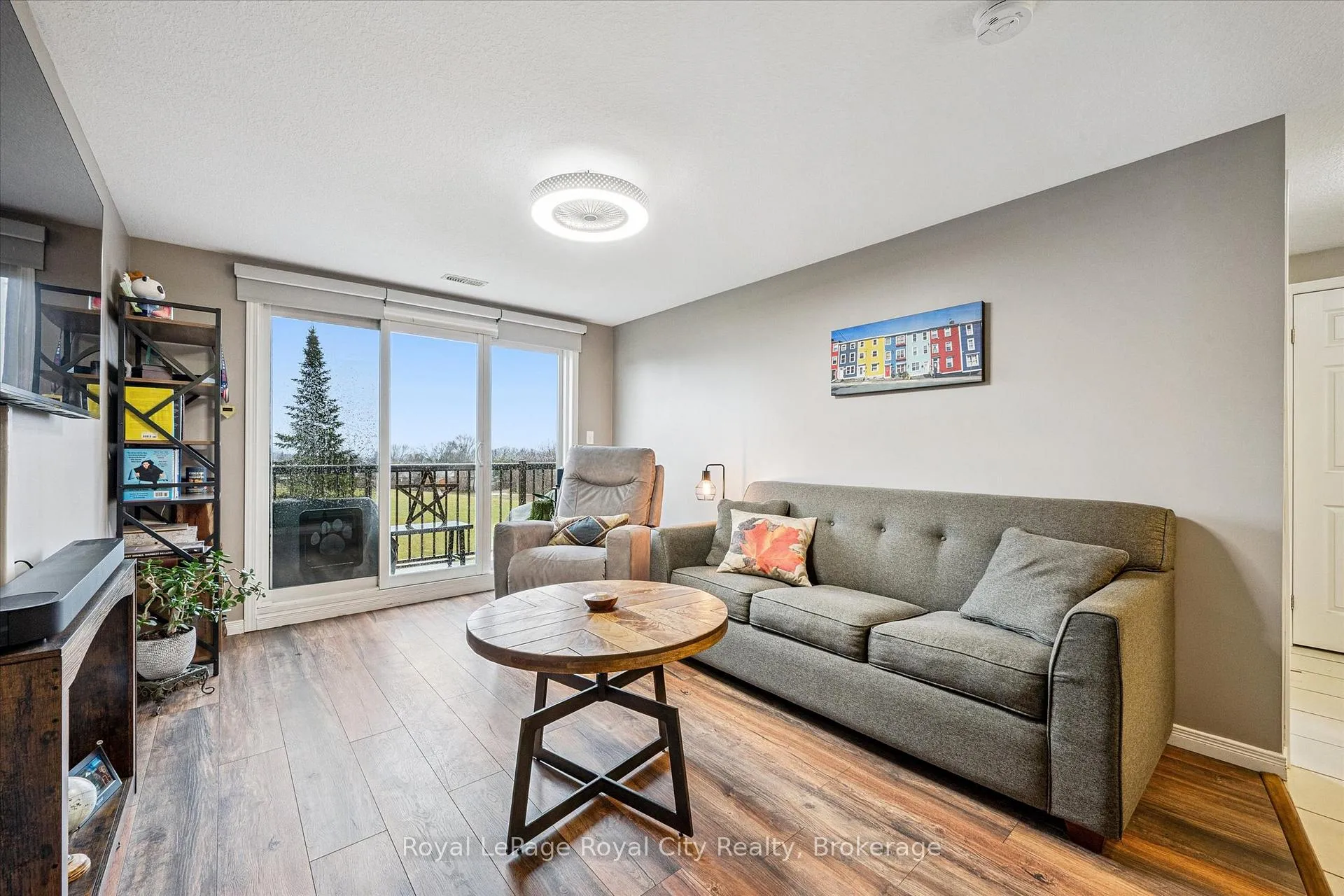 Photo 9 of Unit 85, 35 Mountford Drive, Guelph, Grange Road — HOMEH