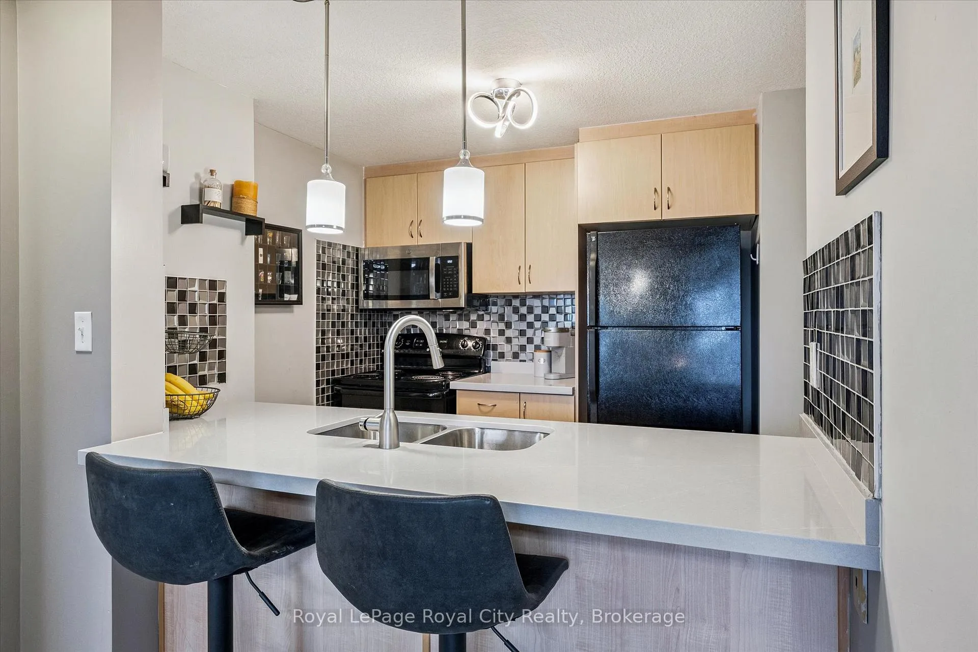 Photo 14 of Unit 85, 35 Mountford Drive, Guelph, Grange Road — HOMEH