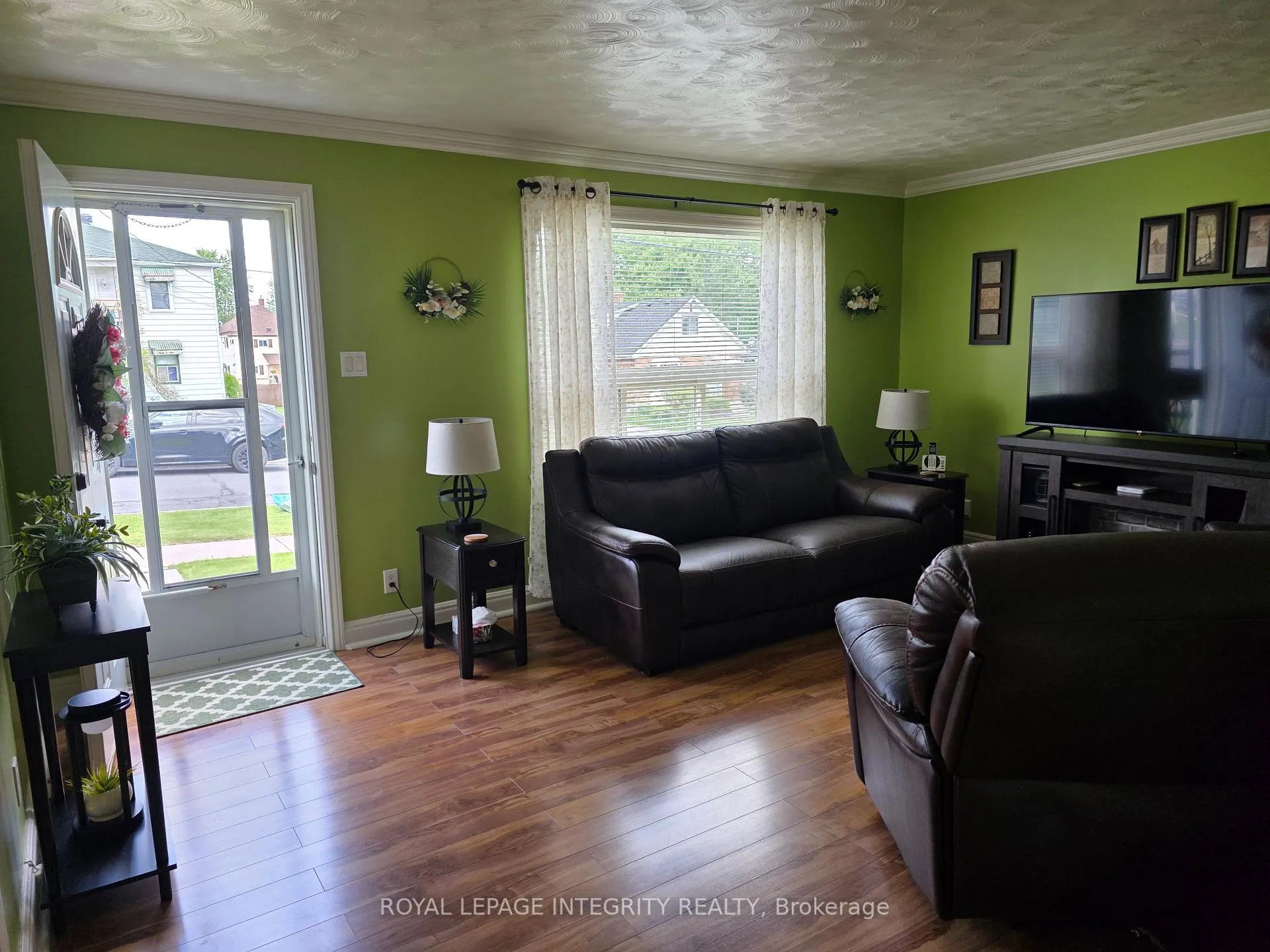 Photo 2 of 145 Danis Avenue, Cornwall — HOMEH