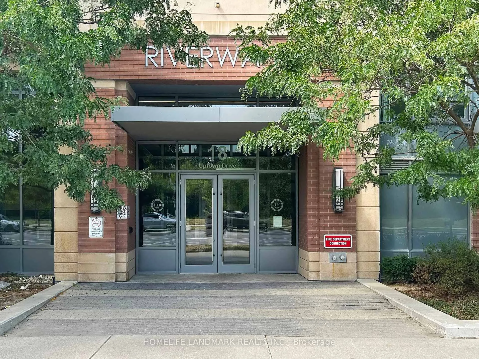 Photo 2 of Unit 2107, 18 Uptown Drive, Markham, Unionville — HOMEH