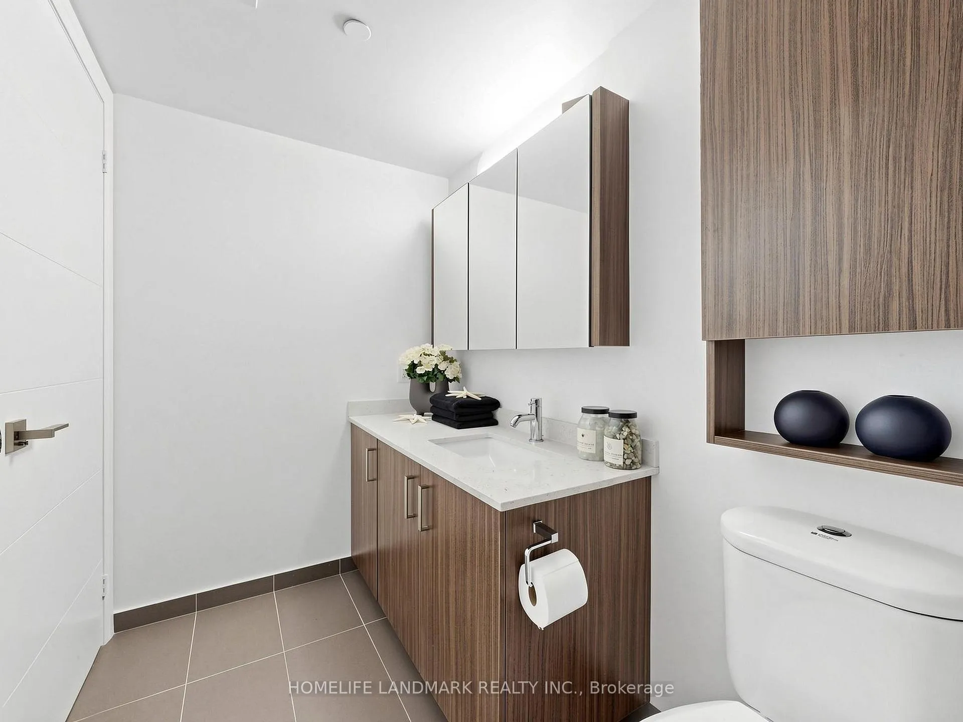 Photo 19 of Unit 2107, 18 Uptown Drive, Markham, Unionville — HOMEH