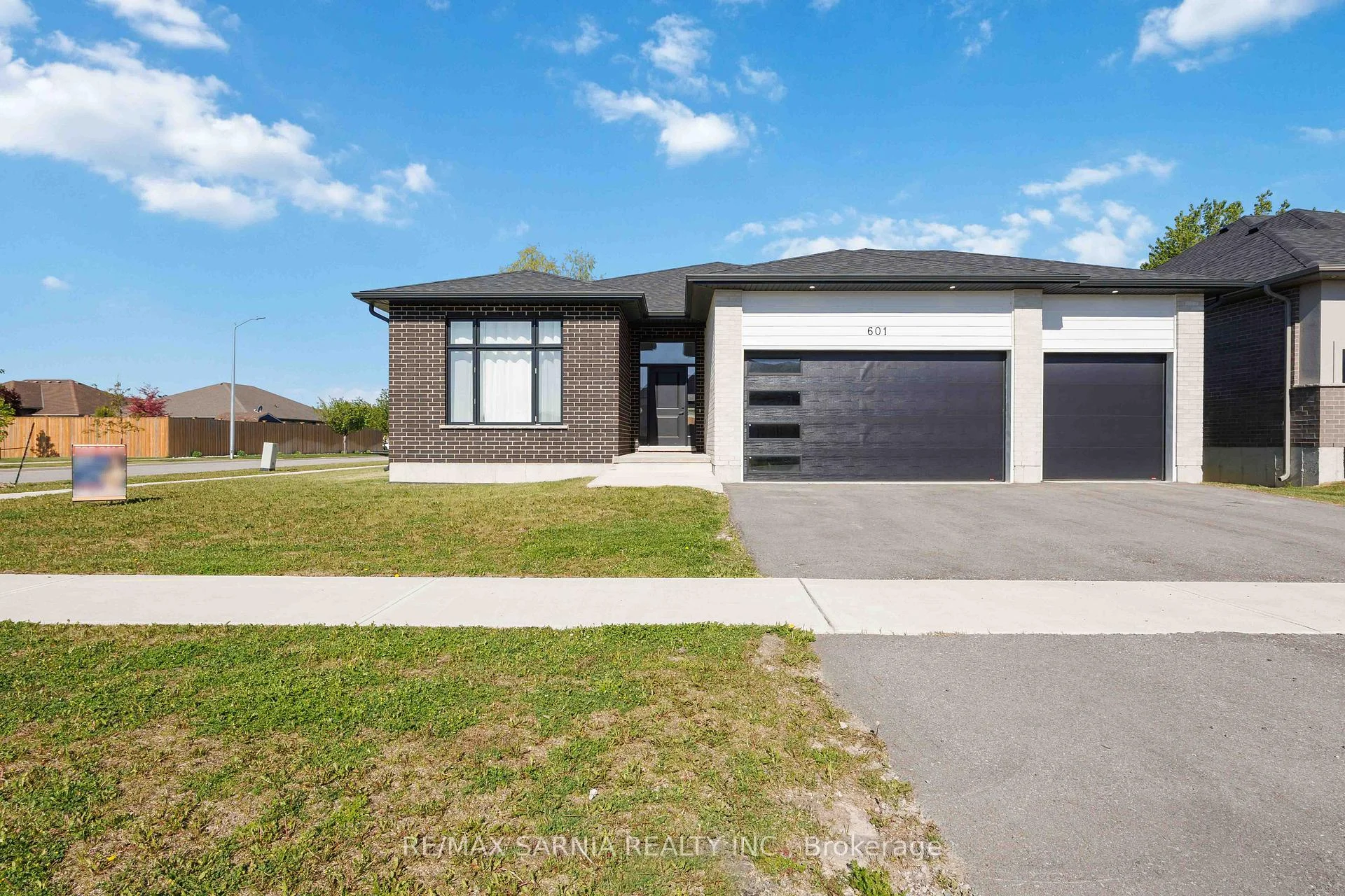Photo of 601 Sweetbay Crescent
