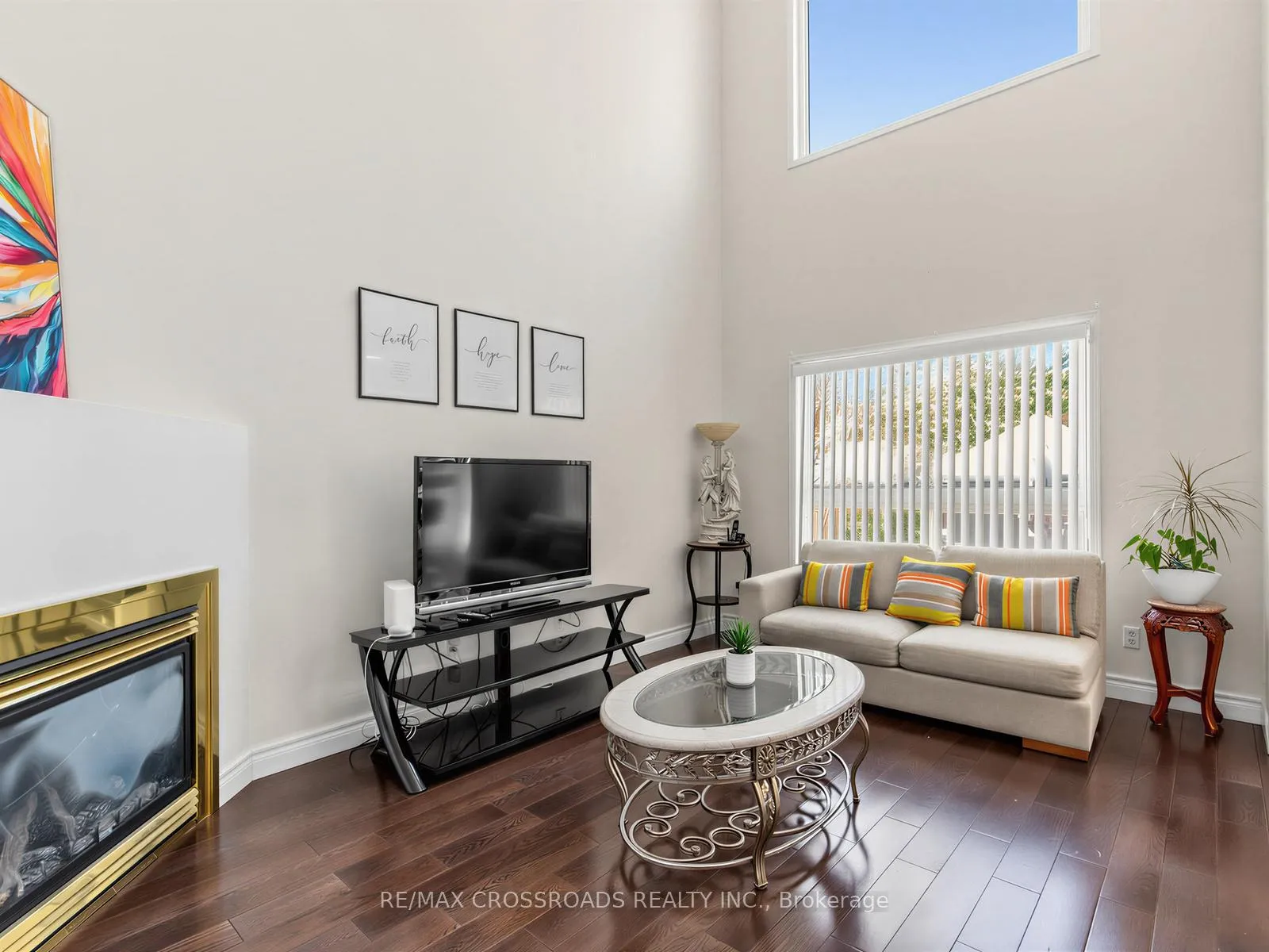Photo 9 of 10 Salt Drive, Ajax, South East — HOMEH