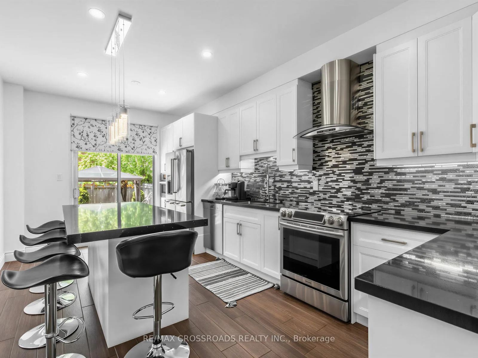 Photo 14 of 10 Salt Drive, Ajax, South East — HOMEH