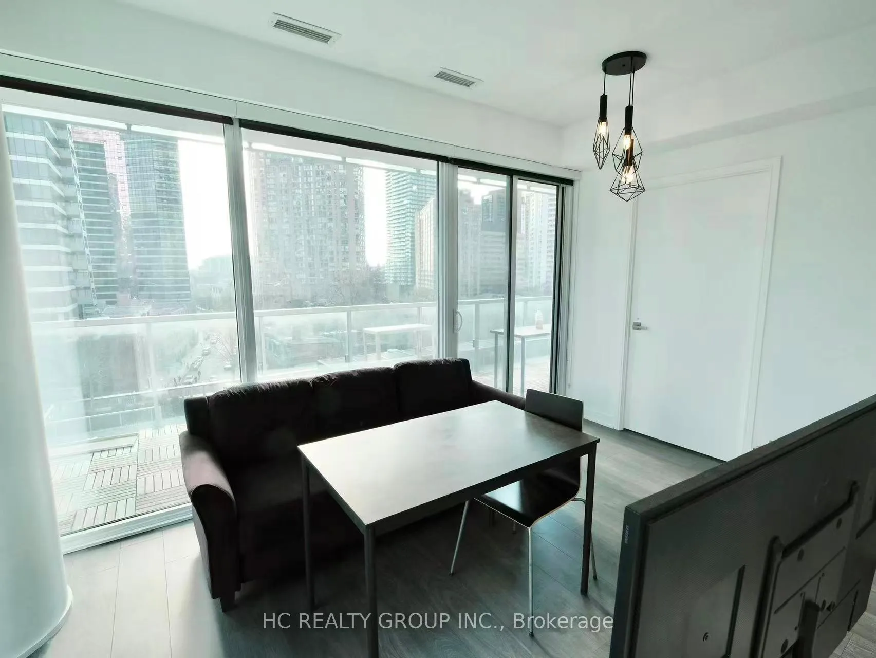 Photo 14 of Unit 809, 3 Gloucester Street, Toronto, Church-Yonge Corridor — HOMEH