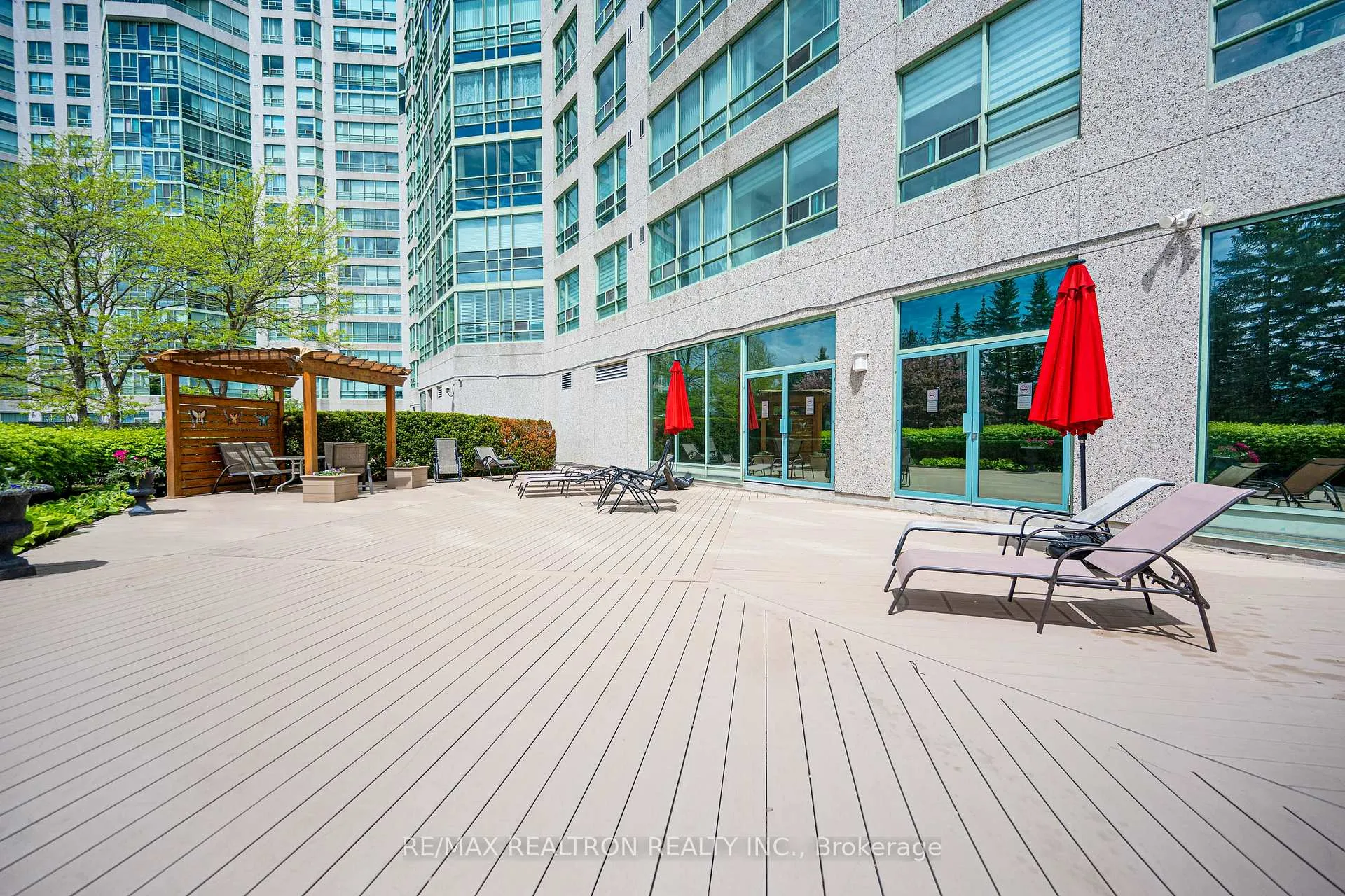 Photo 49 of Unit 910, 7805 Bayview Avenue, Markham, Aileen-Willowbrook — HOMEH