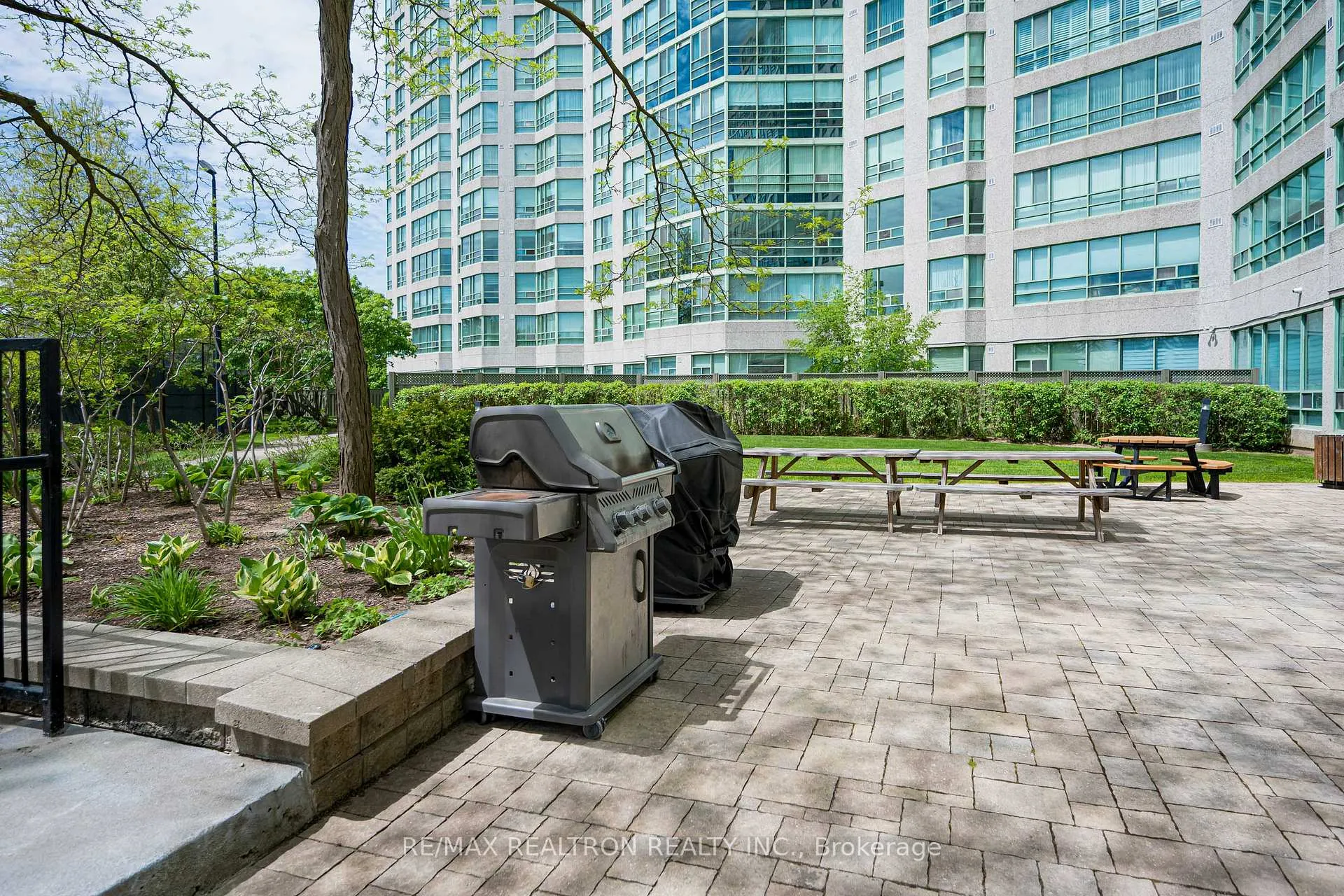 Photo 50 of Unit 910, 7805 Bayview Avenue, Markham, Aileen-Willowbrook — HOMEH
