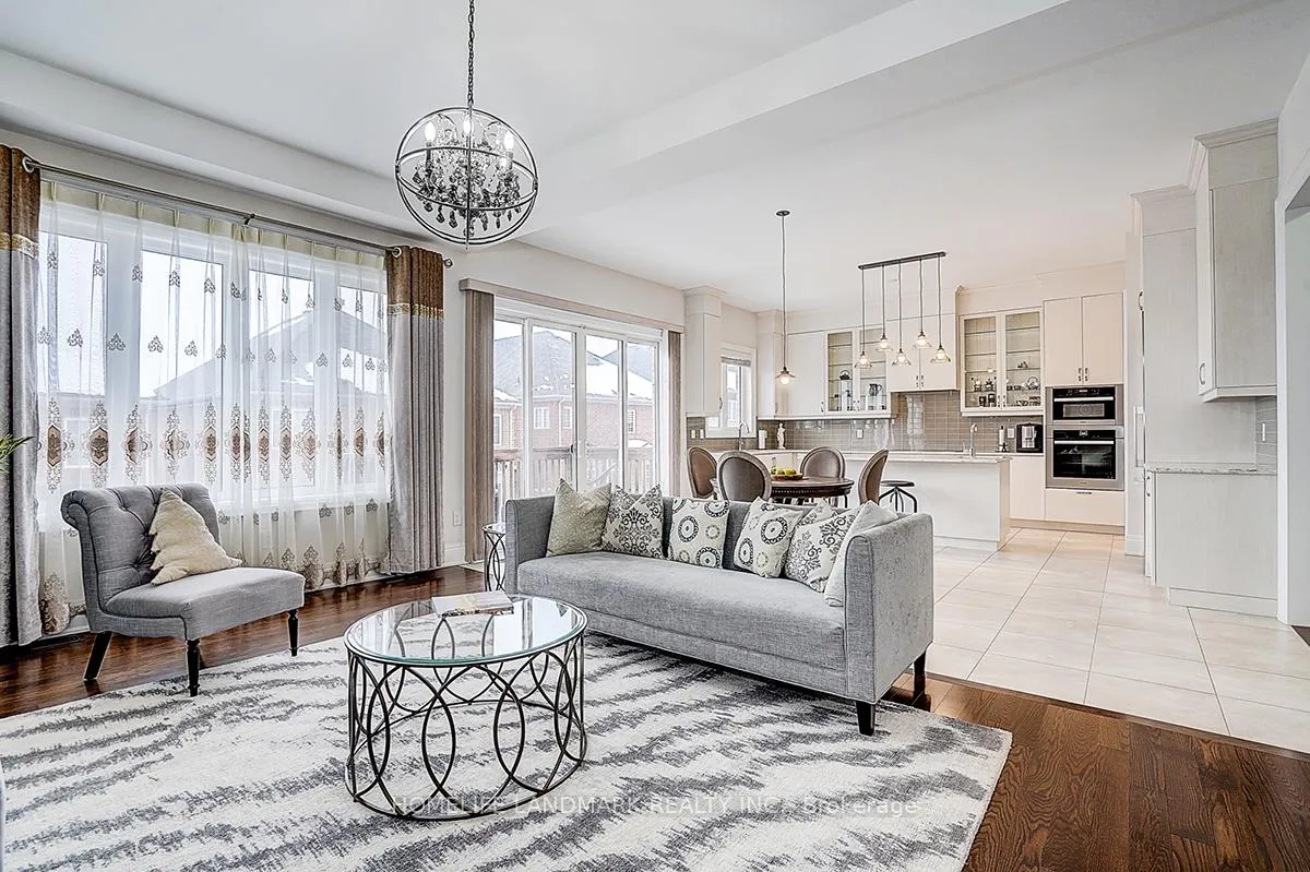 Photo 11 of 17 Horse Rake Road, Vaughan, Patterson — HOMEH