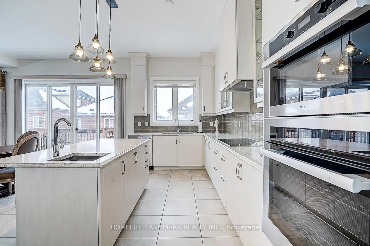 Photo 18 of 17 Horse Rake Road, Vaughan, Patterson — HOMEH