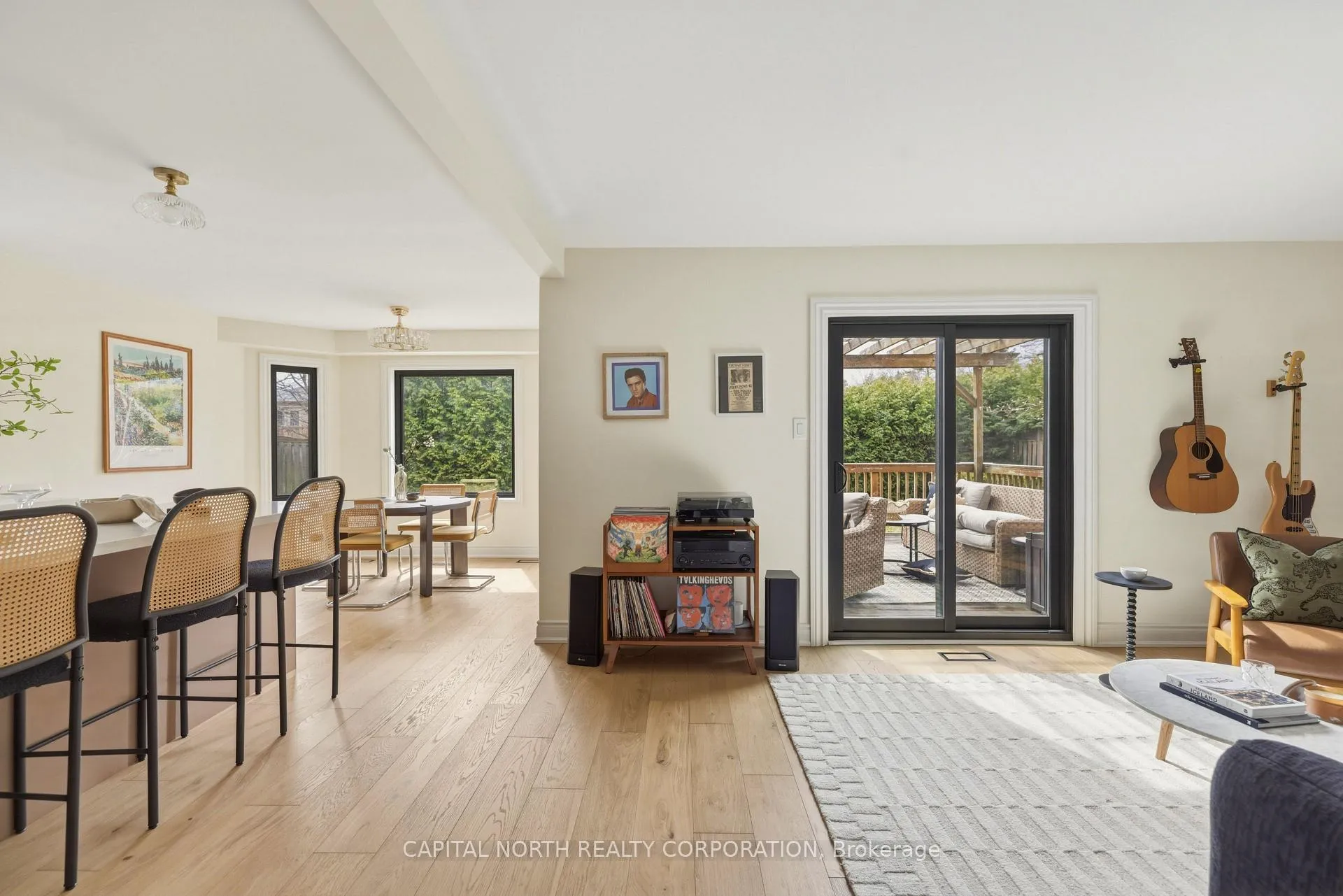 Photo 11 of 1 Remion Crescent, Uxbridge — HOMEH