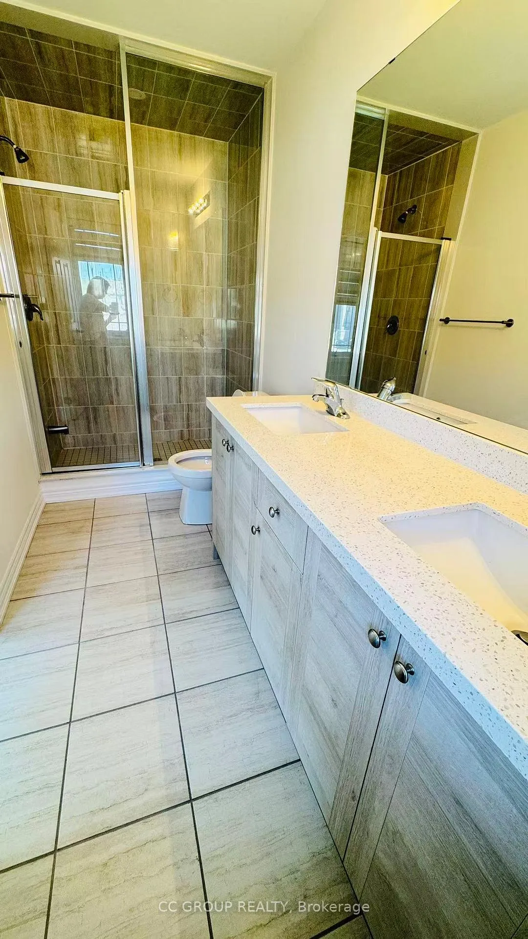 Photo 17 of 1032 Crowsnest Hollow, Pickering, Rural Pickering — HOMEH
