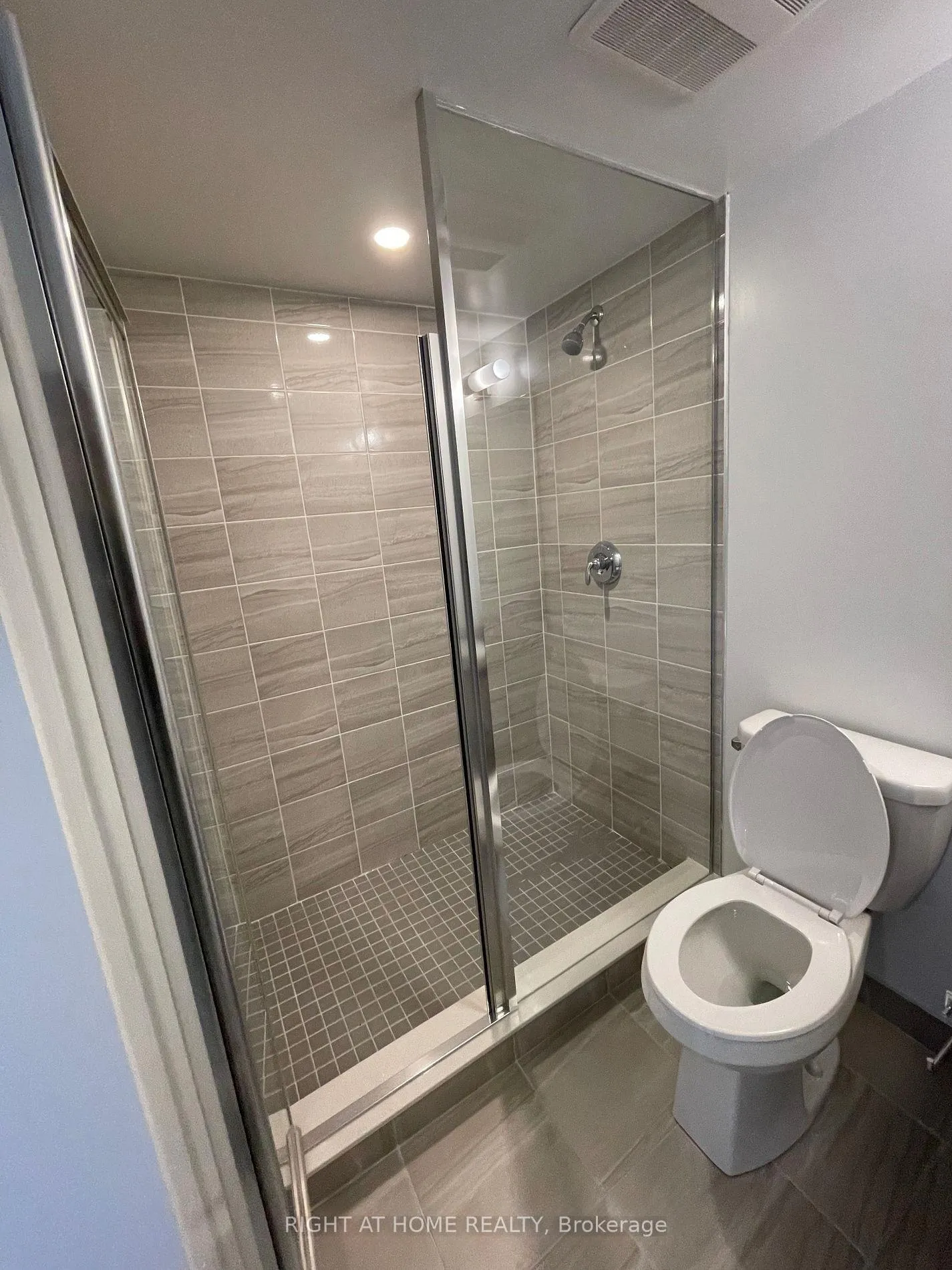 Photo 22 of Unit 1210, 1455 Celebration Drive, Pickering, Bay Ridges — HOMEH