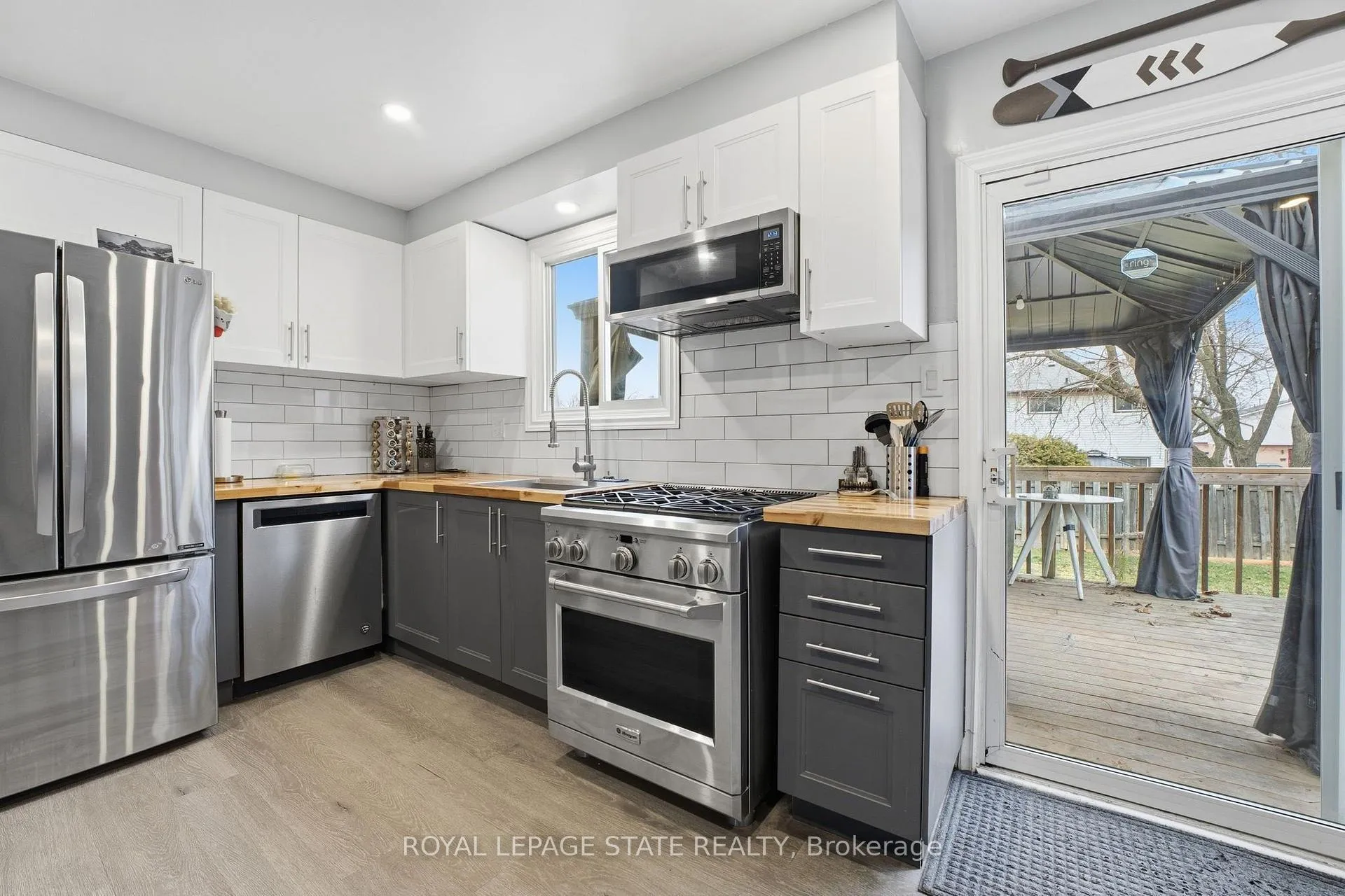 Photo 11 of 105 Rand Street, Hamilton, Stoney Creek Mountain — HOMEH