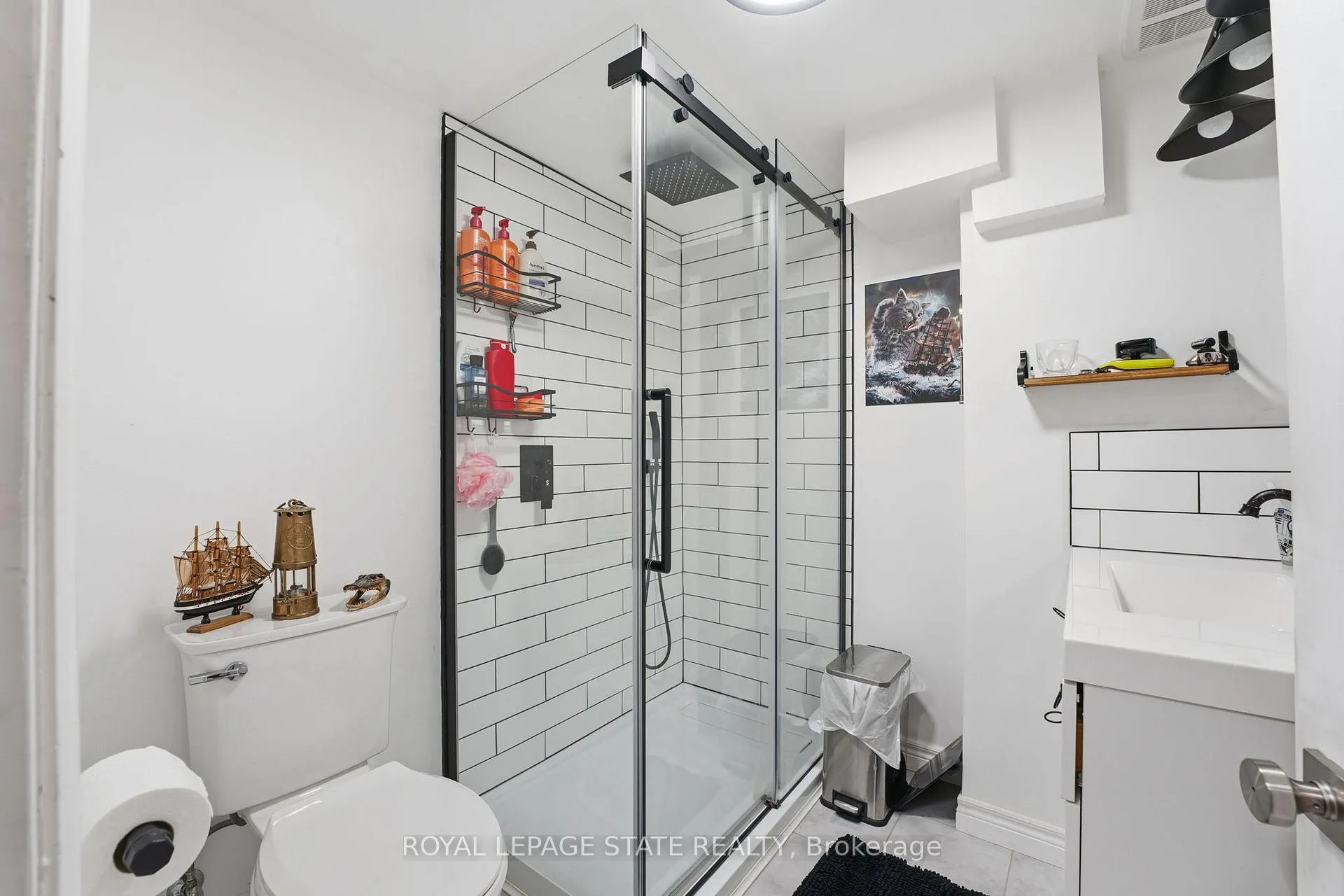Photo 25 of 105 Rand Street, Hamilton, Stoney Creek Mountain — HOMEH