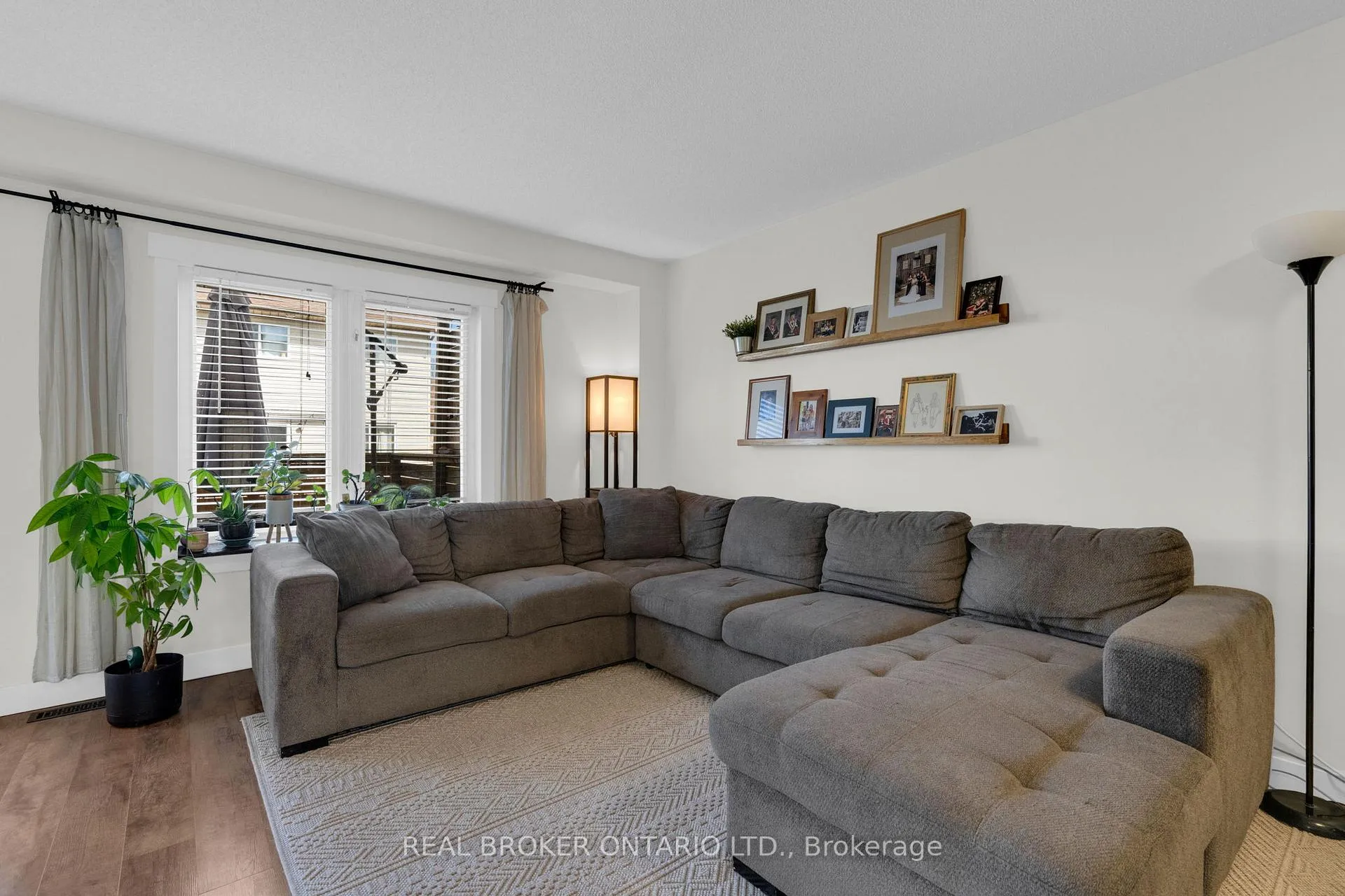 Photo 13 of 4 Parkside Crescent, Essa, Angus — HOMEH