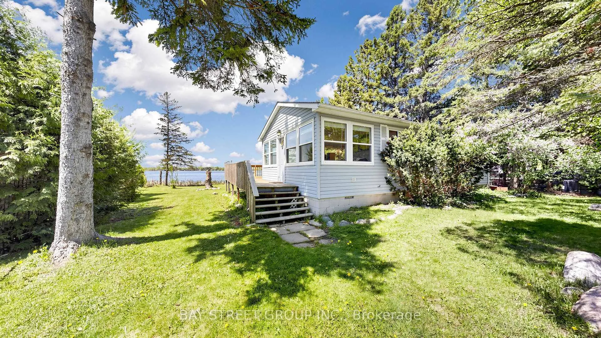 Photo 7 of 33 Cedar Crescent, Kawartha Lakes, Manvers — HOMEH