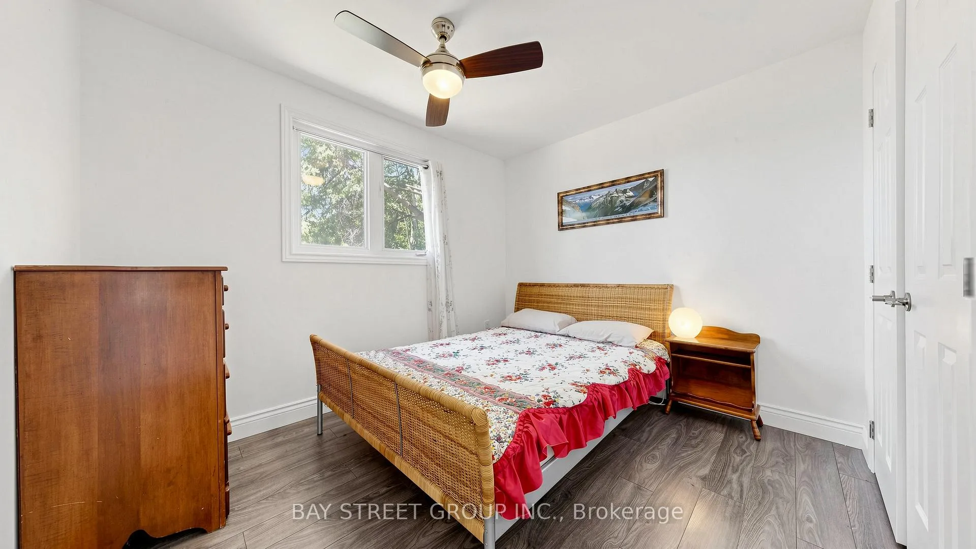 Photo 21 of 33 Cedar Crescent, Kawartha Lakes, Manvers — HOMEH