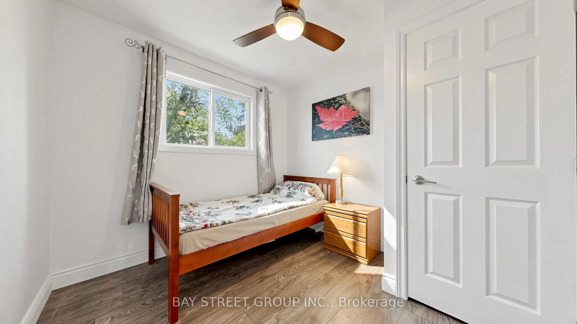 Photo 24 of 33 Cedar Crescent, Kawartha Lakes, Manvers — HOMEH