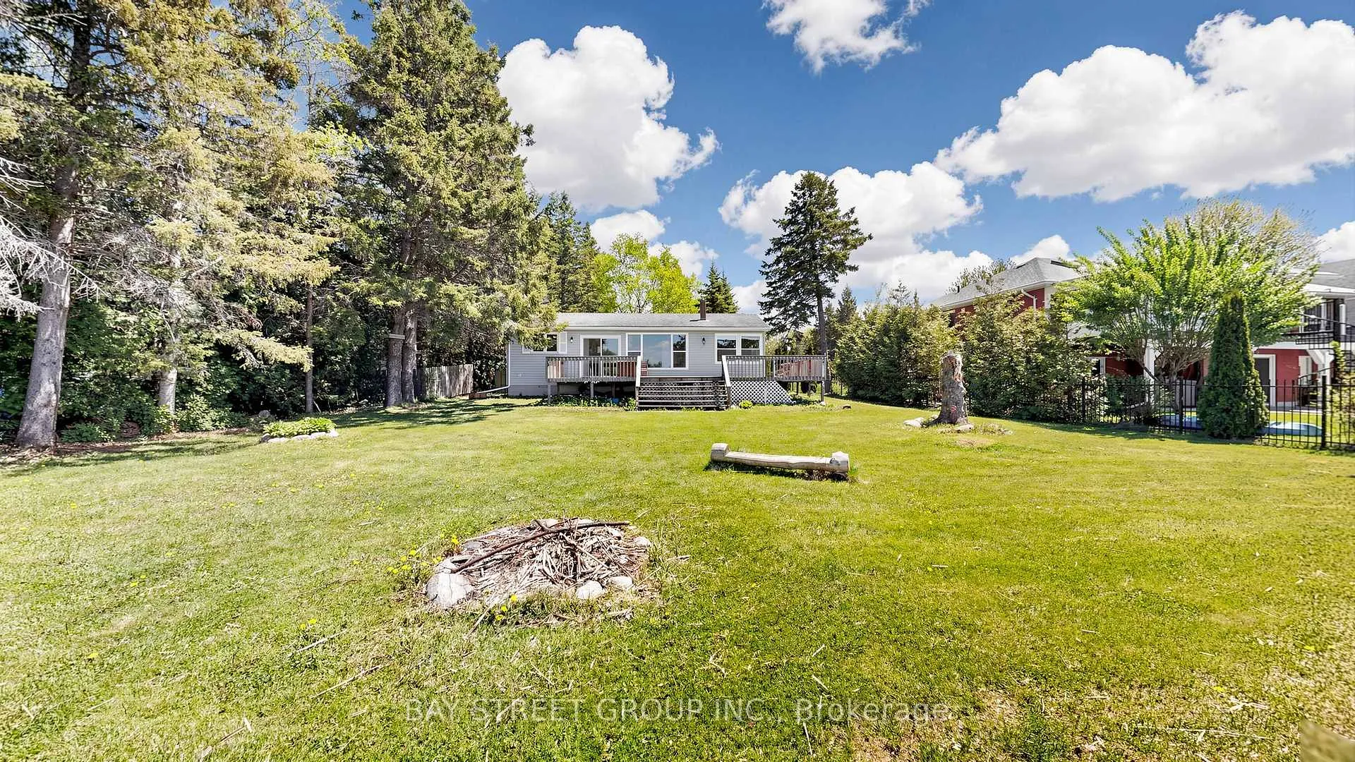 Photo 31 of 33 Cedar Crescent, Kawartha Lakes, Manvers — HOMEH
