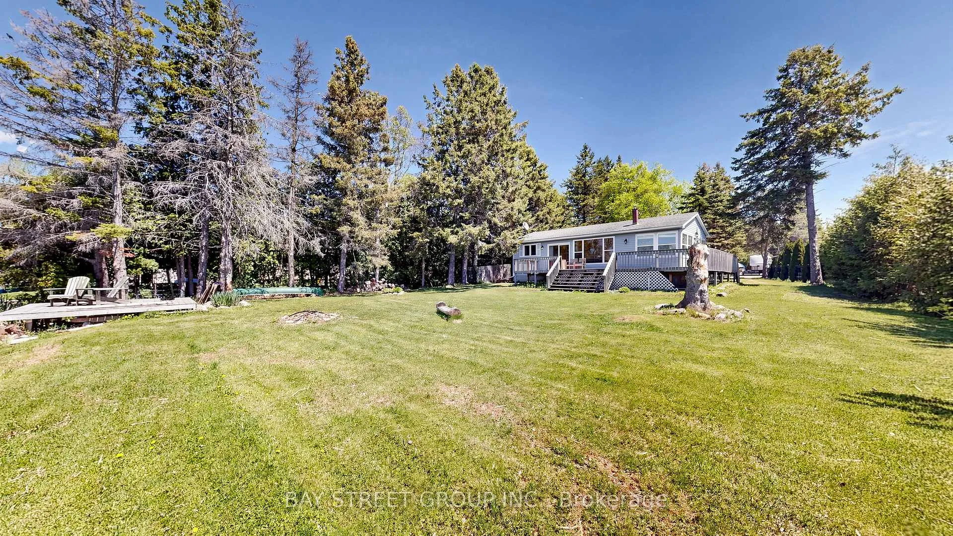 Photo 35 of 33 Cedar Crescent, Kawartha Lakes, Manvers — HOMEH