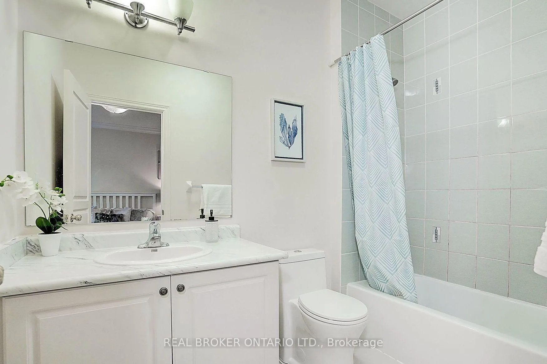 Photo 13 of 99 Henry Bauer Avenue, Markham, Berczy — HOMEH