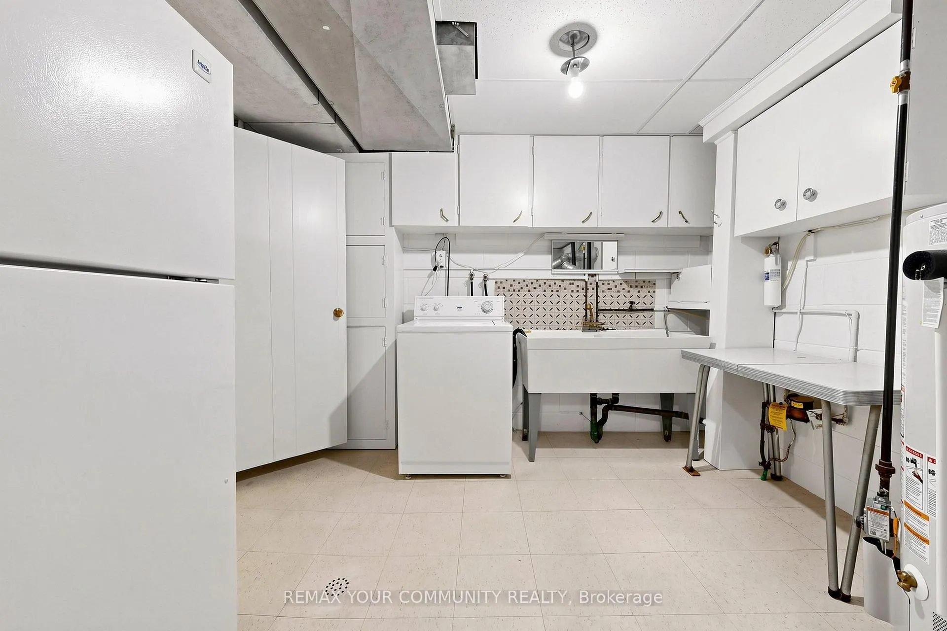 Photo 33 of 21 Gade Drive, North York, Downsview-Roding-CFB — HOMEH