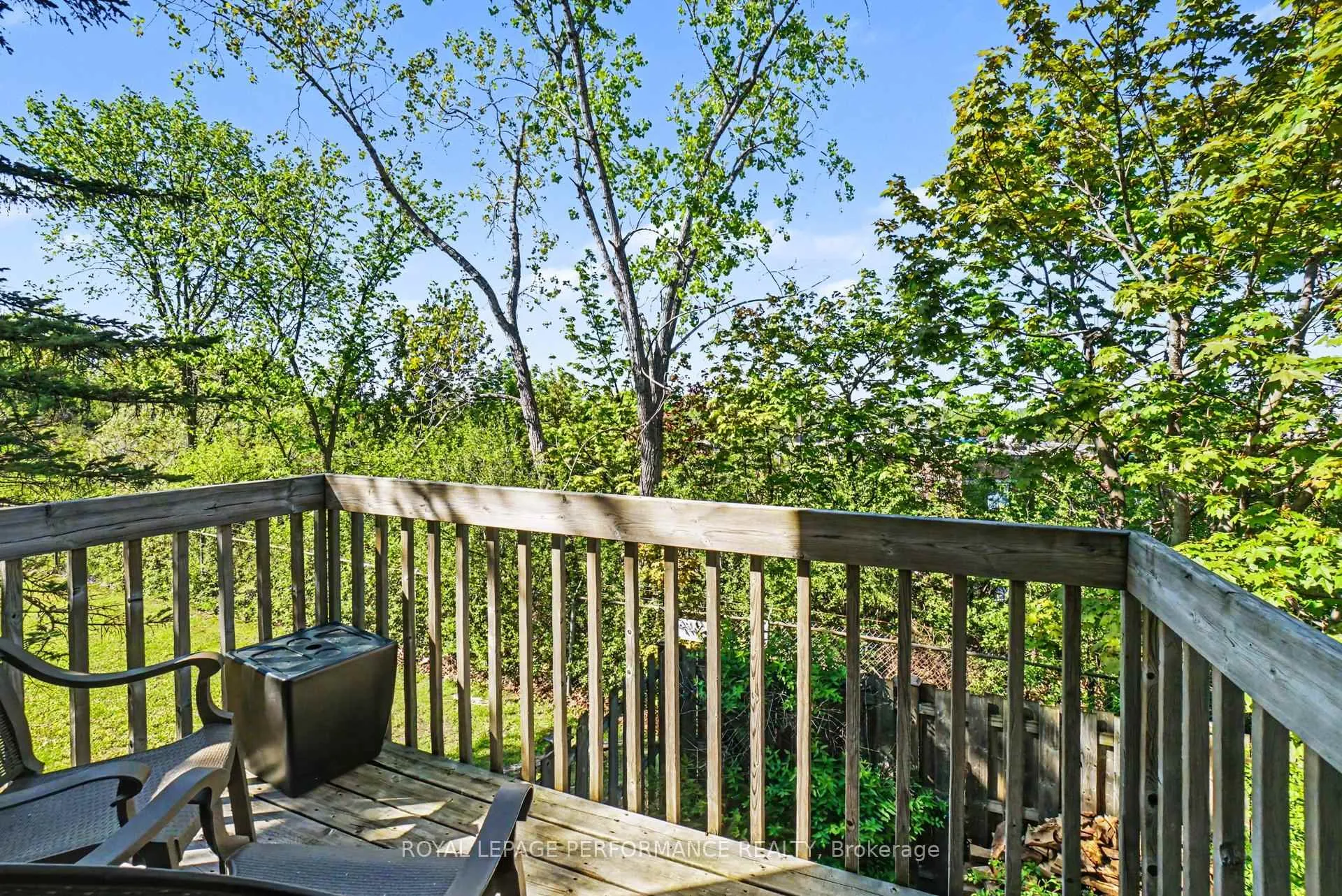 Photo 11 of Unit 17, 34 Huntview Private, Ottawa, Hunt Club/Western Community — HOMEH
