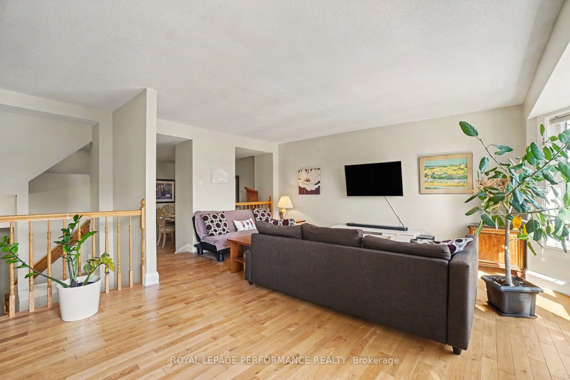 Photo 15 of Unit 17, 34 Huntview Private, Ottawa, Hunt Club/Western Community — HOMEH