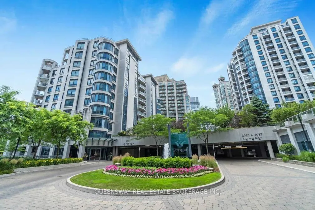 Front of Unit 804, 2087 Lake Shore Boulevard