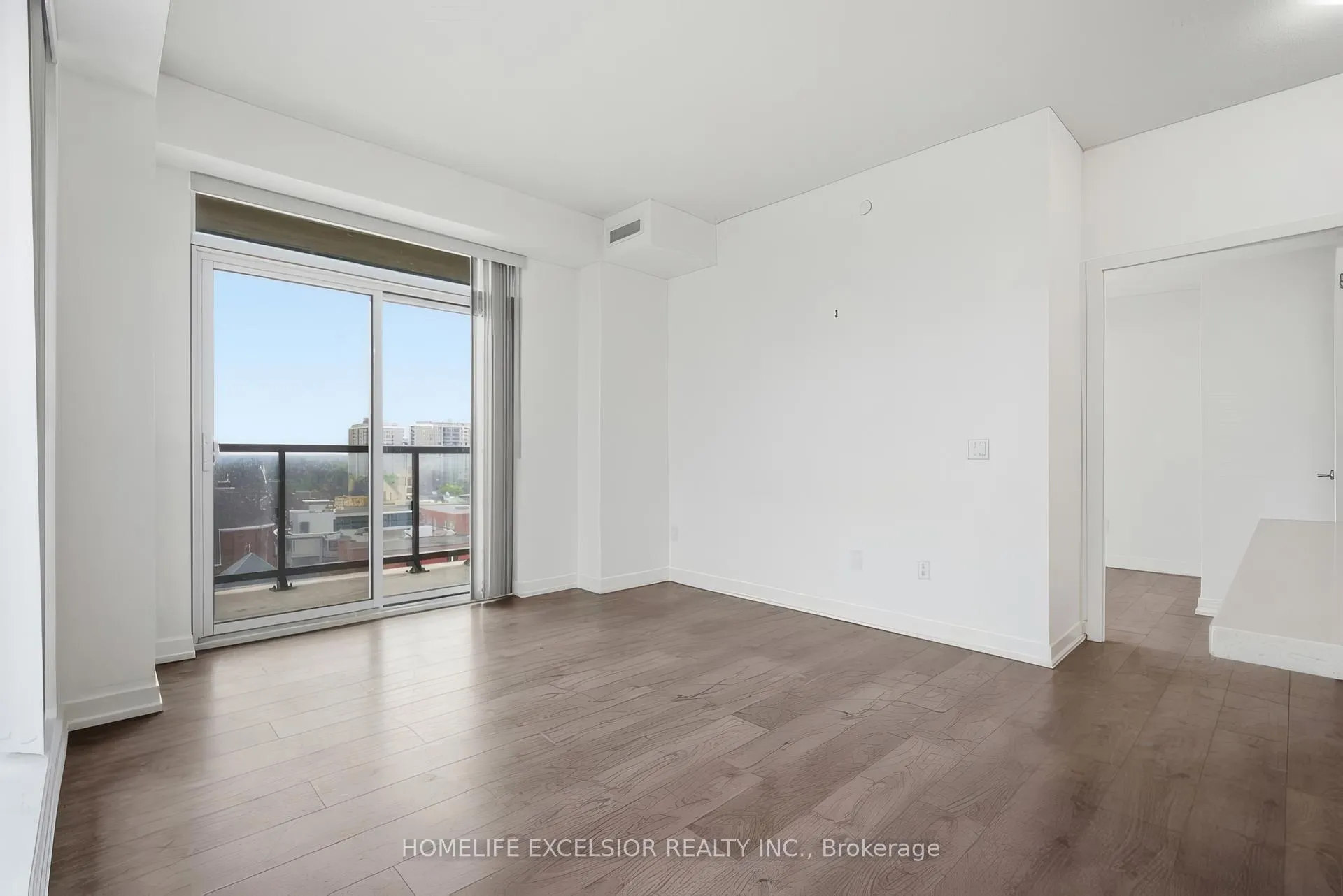 Photo 12 of Unit 1002, 55 Duke Street W, Kitchener, City Commercial Core — HOMEH