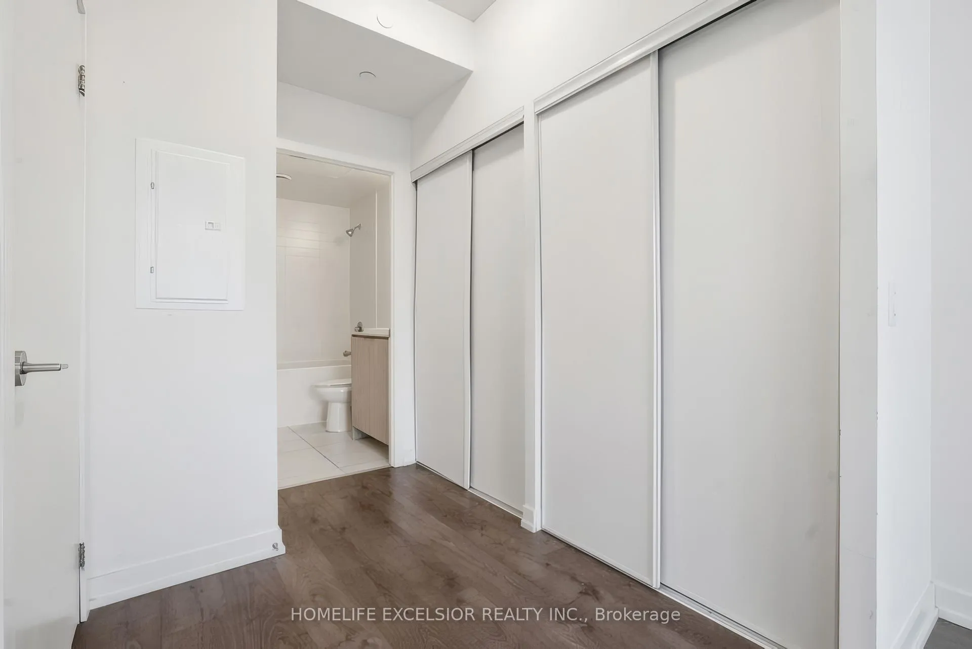 Photo 16 of Unit 1002, 55 Duke Street W, Kitchener, City Commercial Core — HOMEH