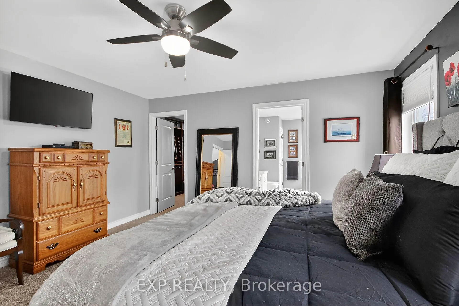Photo 18 of 305 Moore Crescent, Augusta, Augusta Twp — HOMEH
