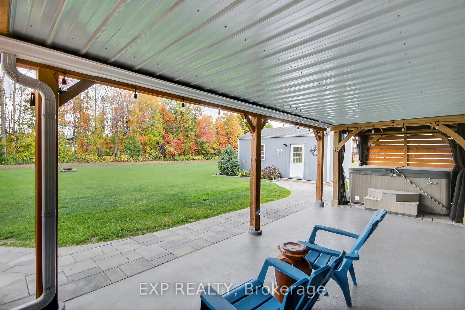 Photo 43 of 305 Moore Crescent, Augusta, Augusta Twp — HOMEH