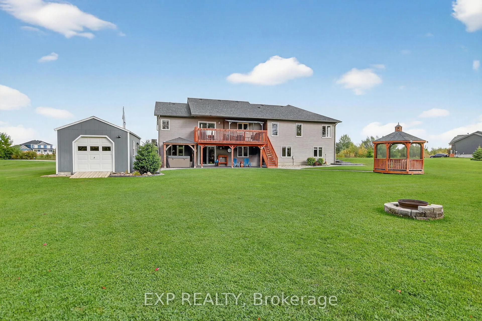 Photo 46 of 305 Moore Crescent, Augusta, Augusta Twp — HOMEH