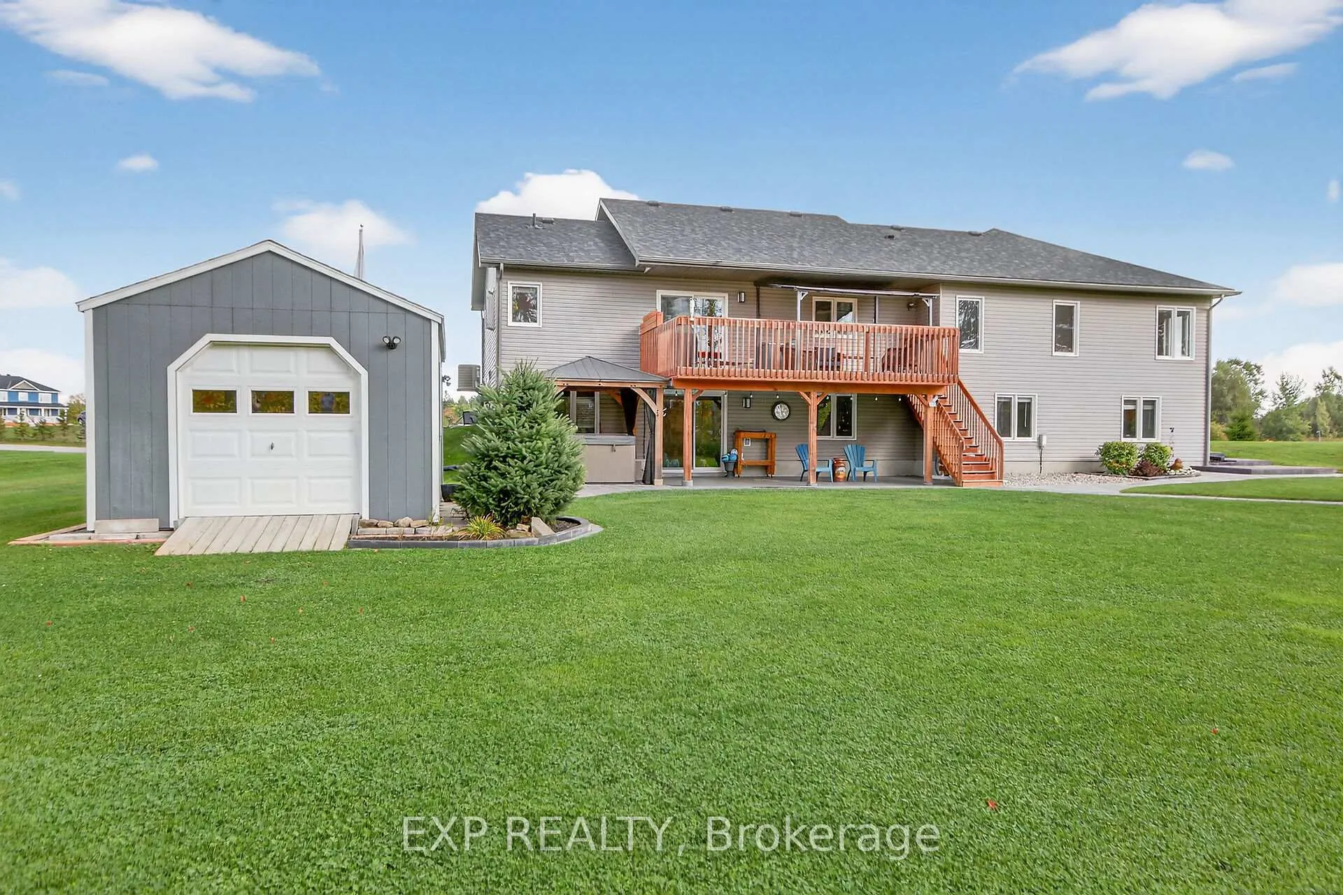Photo 47 of 305 Moore Crescent, Augusta, Augusta Twp — HOMEH