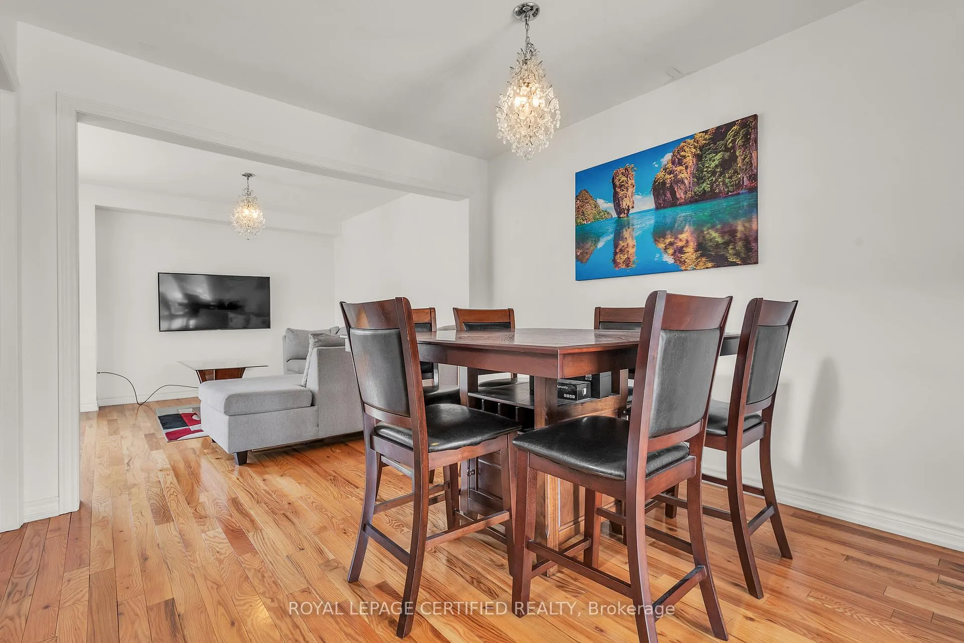 Photo 9 of 13 Mount Fuji Crescent, Brampton, Sandringham-Wellington — HOMEH