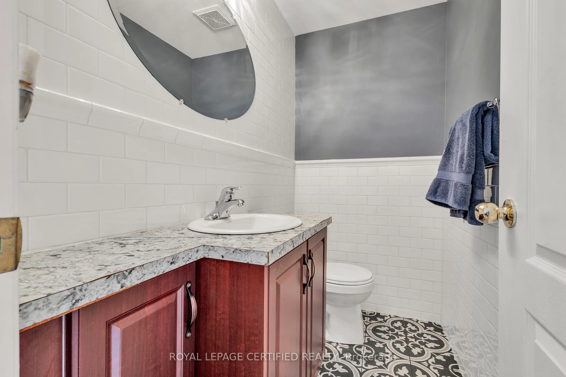 Photo 15 of 13 Mount Fuji Crescent, Brampton, Sandringham-Wellington — HOMEH