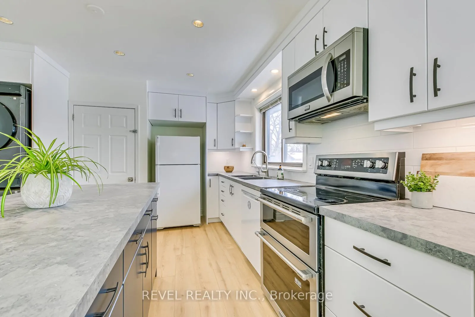 Photo 6 of Unit Upper, 134 Longfield Road, Halton Hills, Acton — HOMEH