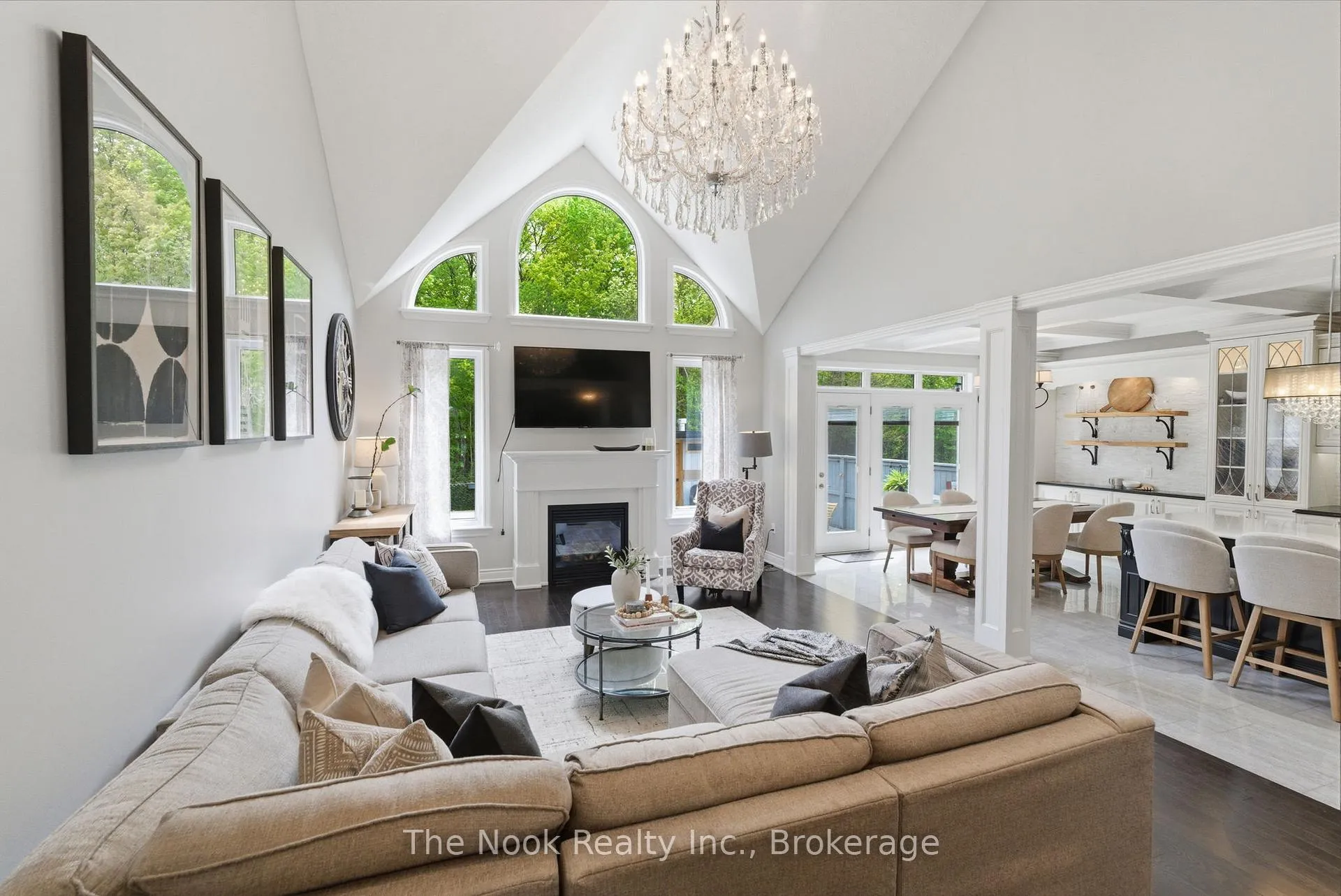 Photo 6 of 92 Holyrod Drive, Clarington, Courtice — HOMEH