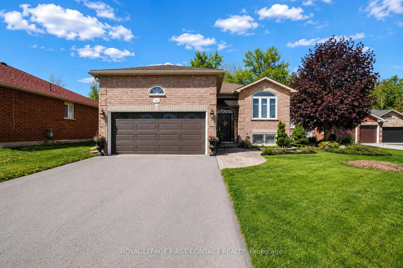 Photo 2 of 163 Emms Drive, Barrie, Holly — HOMEH