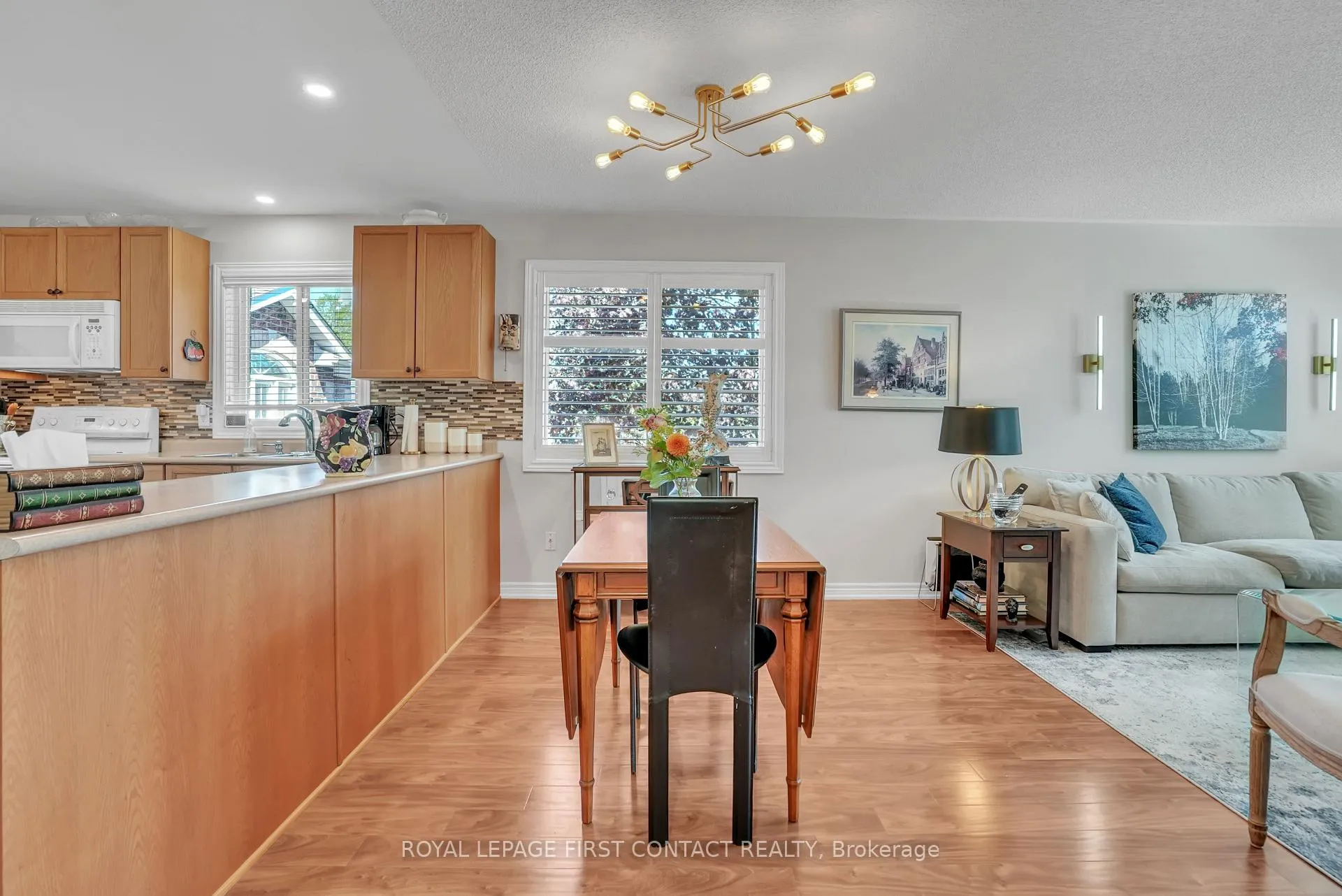Photo 6 of 163 Emms Drive, Barrie, Holly — HOMEH