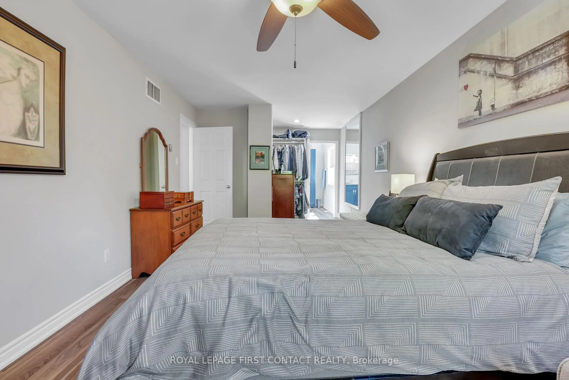 Photo 15 of 163 Emms Drive, Barrie, Holly — HOMEH