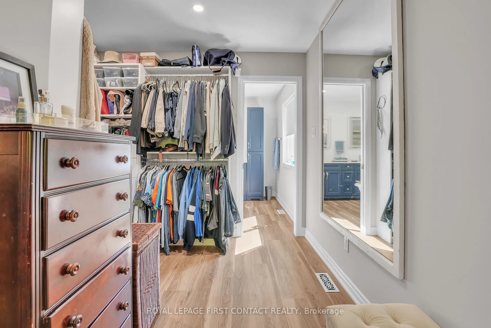 Photo 16 of 163 Emms Drive, Barrie, Holly — HOMEH