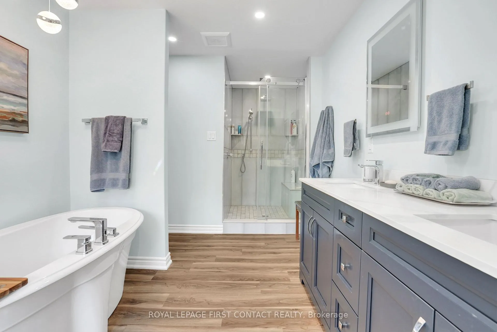 Photo 19 of 163 Emms Drive, Barrie, Holly — HOMEH