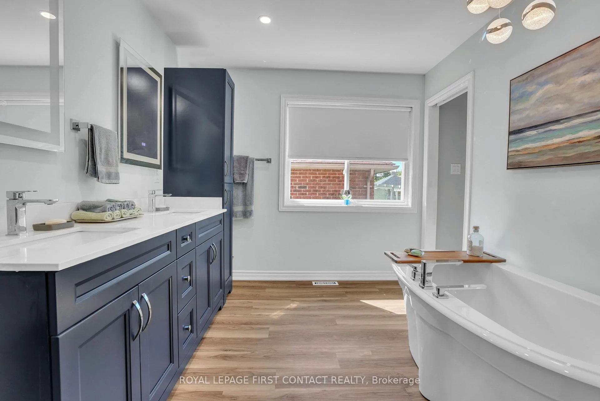 Photo 22 of 163 Emms Drive, Barrie, Holly — HOMEH